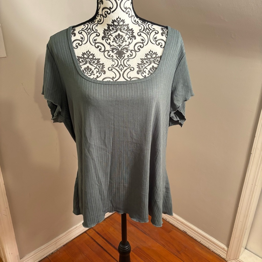 Torrid Forest Green Square Neck ruffle Short Sleeves Top Size 3XL Plus Size